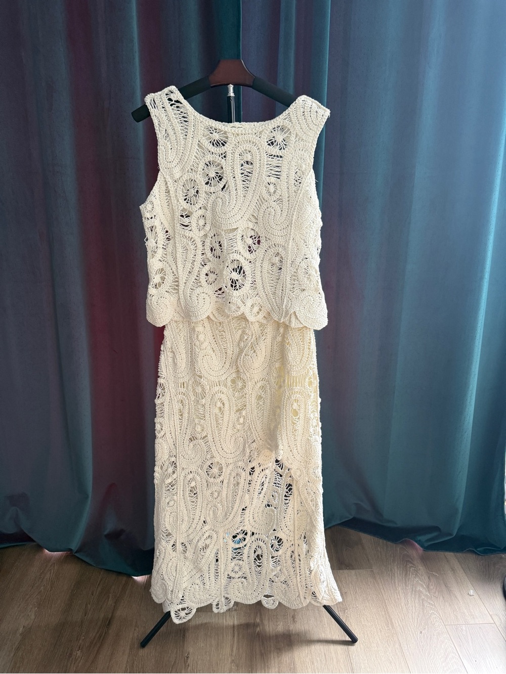 Women's Cream Crochet Top and skirt set - L